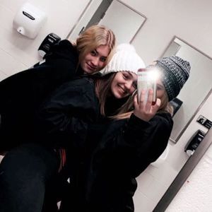 Meet your Posher, Gemma